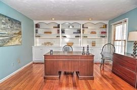 Executive Desk with file cabinet