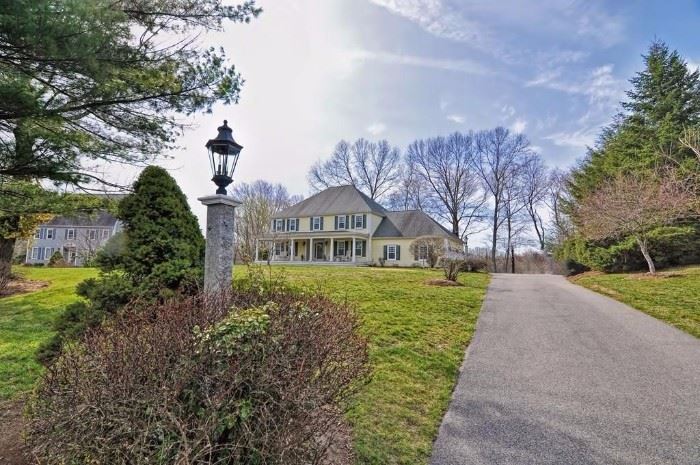 Lovely home in Holliston, MA