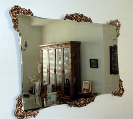 Decorative wall mirror