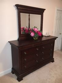 There is not a scratch on anything in this house!