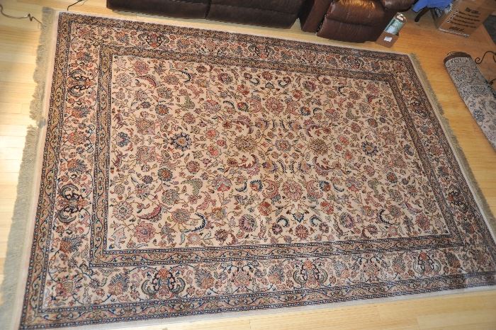 Karastan Oriental Carpet - Persian - measures 8'8" x 12'