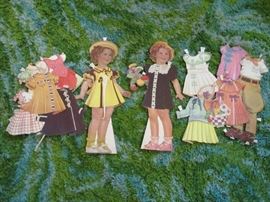 Vintage Shirley Temple paper dolls