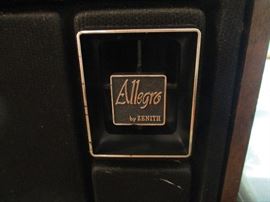 Vintage Zenith Allegro stereo turntable system