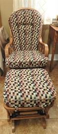Clean Comfy glider Rocker
