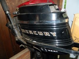 Tool Building - Mercury 9.8 hp outboard motor