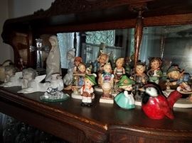 Figurines. Lladro, Hummels, Swarovski