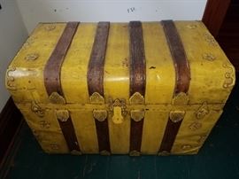 Vintage streamers and trunks