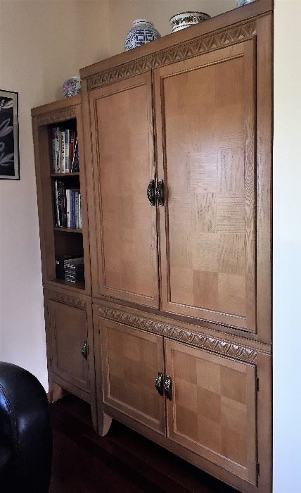 Vintage Fabulous Wall Unit   (This is Awesome.)