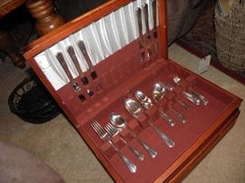 Flatware in case, for six plus extras