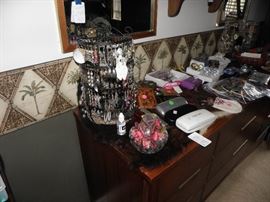 Jewelry, glasses including Versasace,