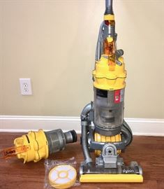 Dyson Ball vacuum with extra parts 