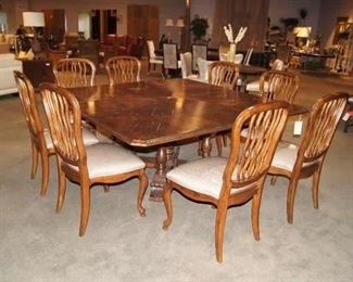 FFDM Dining Table with Eight Chairs