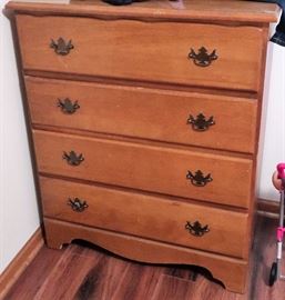 Colonial Style 4 Drawer Chest