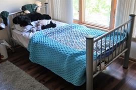 Metal Twin Bunk Beds