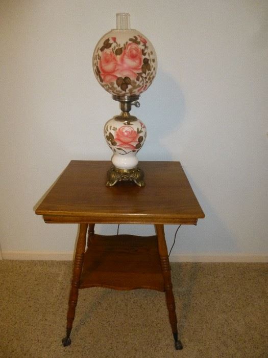 ANTIQUE SQUARE PARLOR TABLE WITH CLAWED GLASS BALL FEET 1900-1925