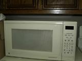 GE Microwave Model# Je1540 Aw 002