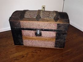 Small Dome Top Trunk