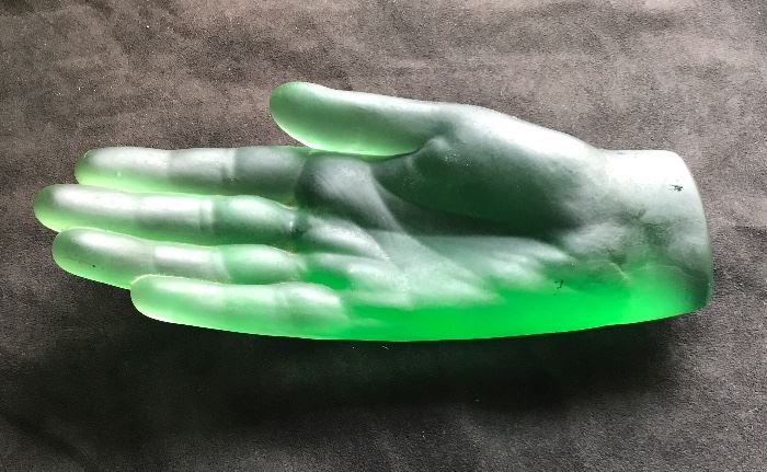 green glass hand of envy