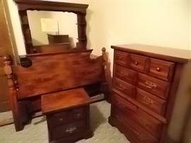 Cannonball 4 post bed, queen size with rails.  Hutch dresser, 6 drawer chest and 2 drawer side table