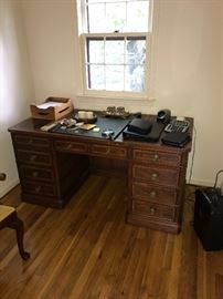 Banded leathertop desk