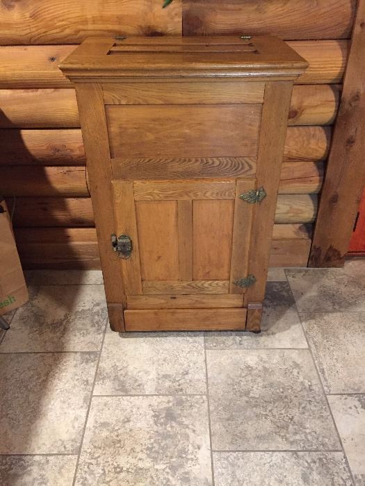 Old Wooden Freezer / Ice Box in great condition