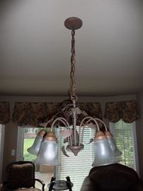 HANGING LIGHT OFF