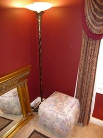 FLOOR LAMP (NEEDS NEW SHADE)