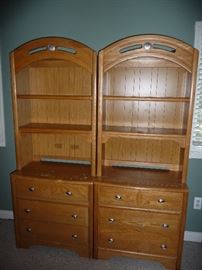 2 MATCHING DRESSERS W/HUTCH