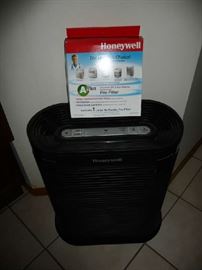 AIR PURIFIER