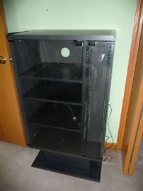 MEDIA CABINET