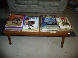 COFFEE TABLE, MAGAZINES