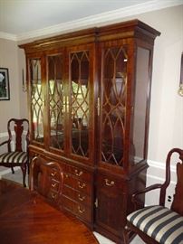 ANOTHER PIC OF CHINA CABINET