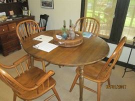 Maple Table & 4 Chairs