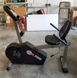 Excel 396 magnetic recumbent Stationary excercise bike, excellent