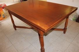 Table with leaves put away.