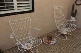 Mid cenrury wire framed patio chairs.