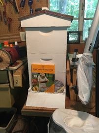 Bee keeper suit, house and booklets