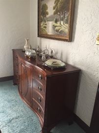 Bow-Front Mahogany side board.