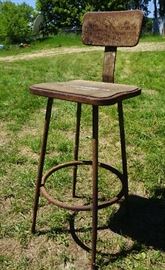 Industrial stool with back 