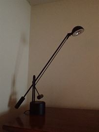SWING ARM LAMP 