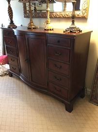 Dresser, Drexel