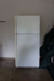 Kenmore Fridge   65.5"H x 31"D (31" including handles) x 30"W  $150.00 