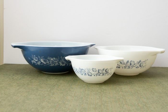 Vintage Pyrex Mixing Bowls. Sm. $6.00, Med. $12.00 & Lg. $18.00