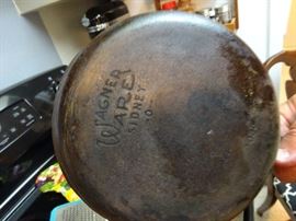 wagner cast iron fry pan