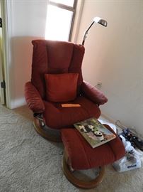 Stressless chair & ottoman