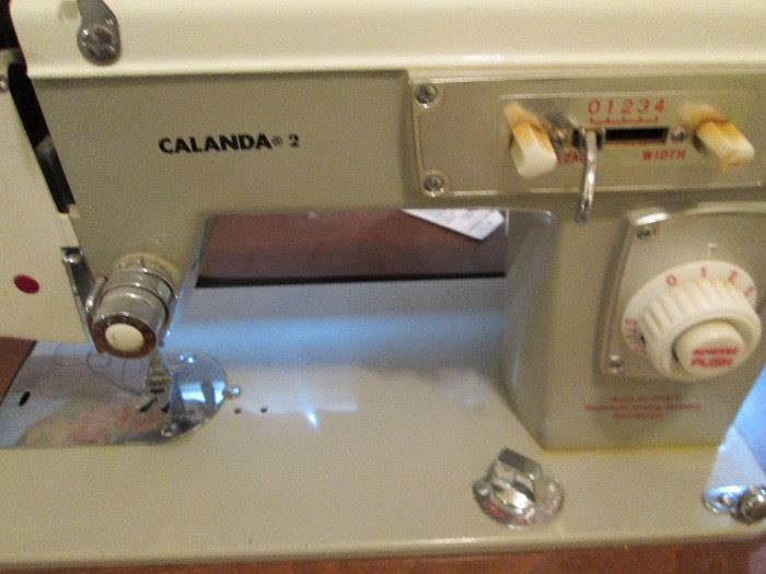 Calanda 2 sewing machine