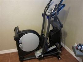 HealthRide H95e Elliptical