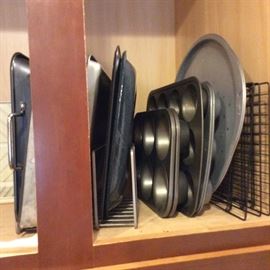 MANY PANS