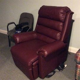 ONE OF 3 LEATHER LIFT CHAIRS