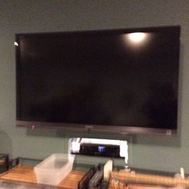 ONE OF 3 FLAT SCREEN TV'S